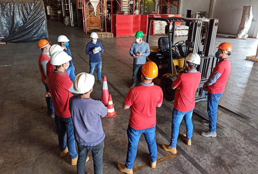 Must-Have Safety Policies to Avoid Forklift Warehouse Accidents