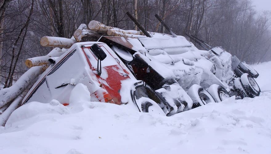 Truck Driver Safety - Keep Tabs on the Weather